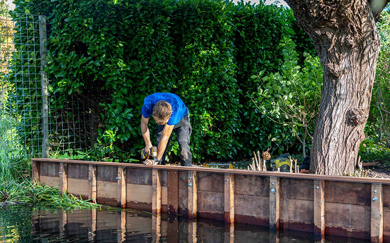 Beschoeiing Beschoeiing