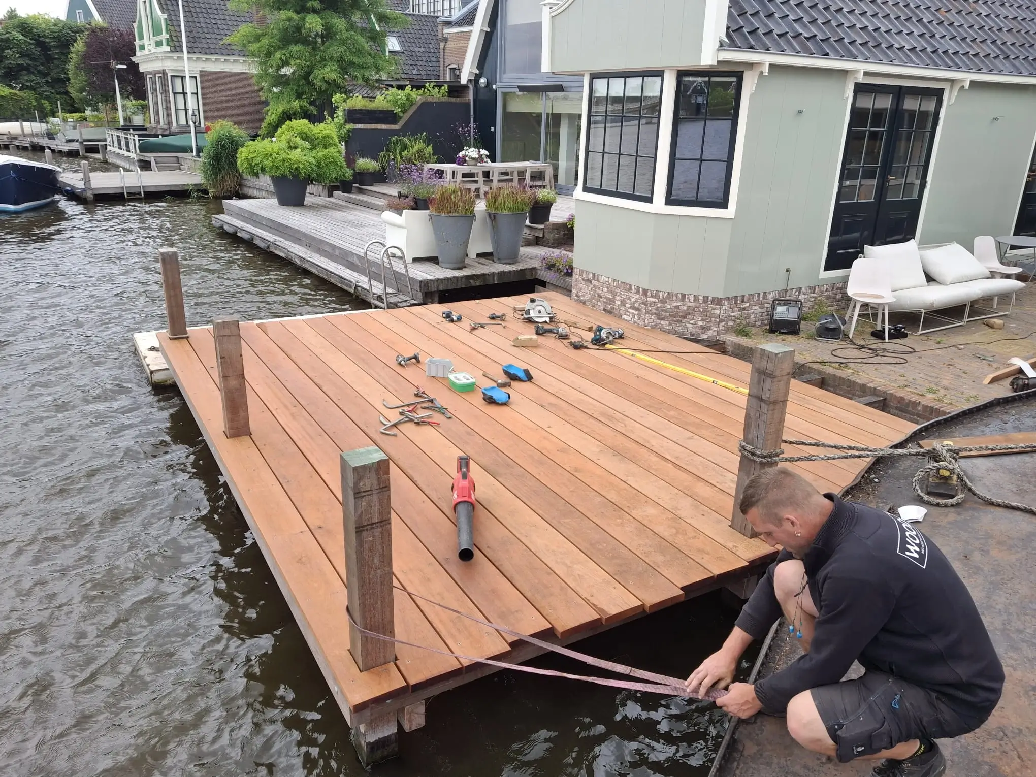 Aanlegsteigers in de maak